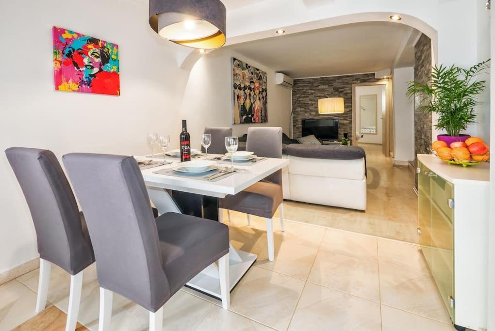 Relaxing 2Bd Apartment, Ground Floor - Walk To Old Town Split Eksteriør bilde