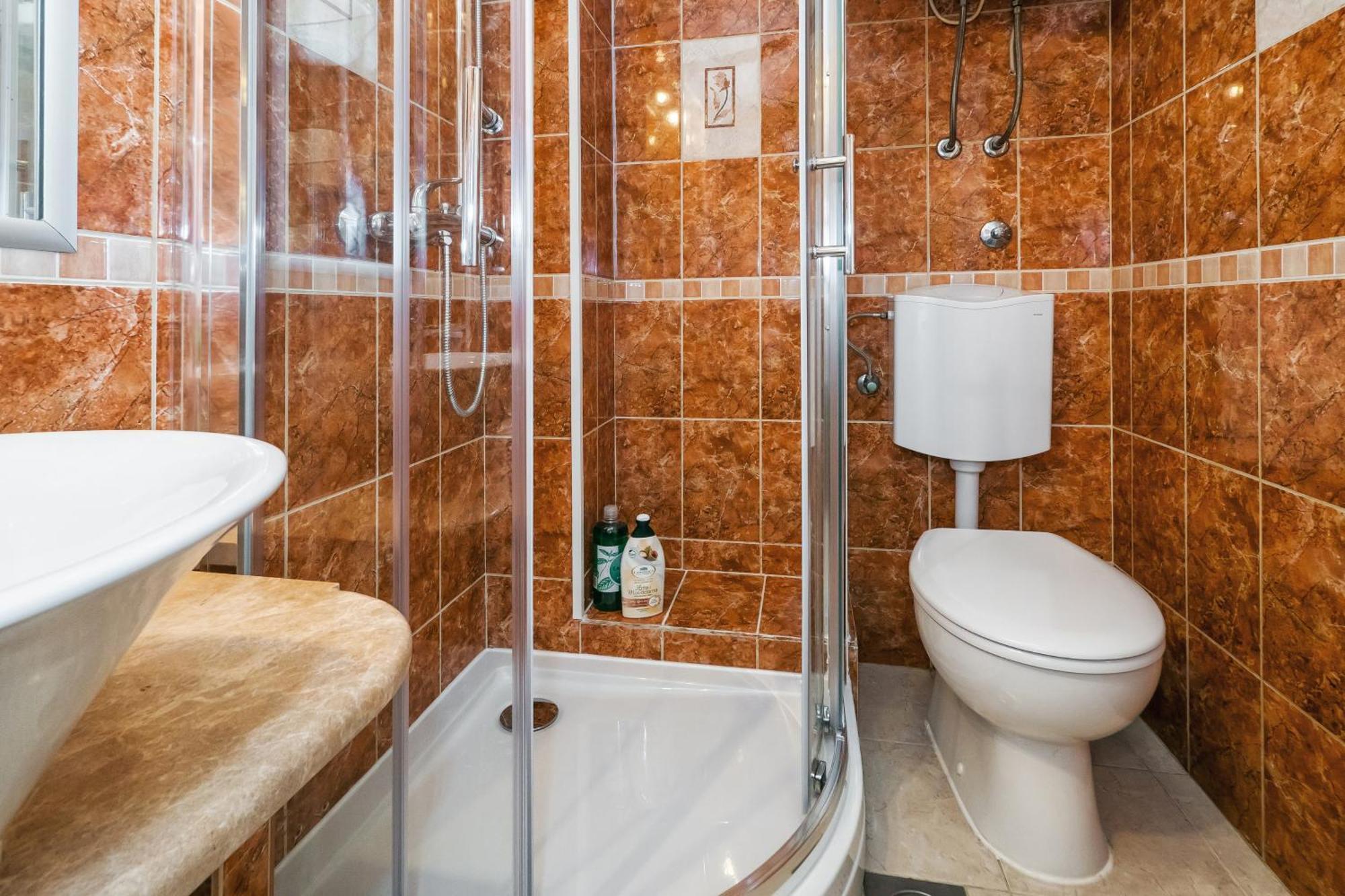 Relaxing 2Bd Apartment, Ground Floor - Walk To Old Town Split Eksteriør bilde