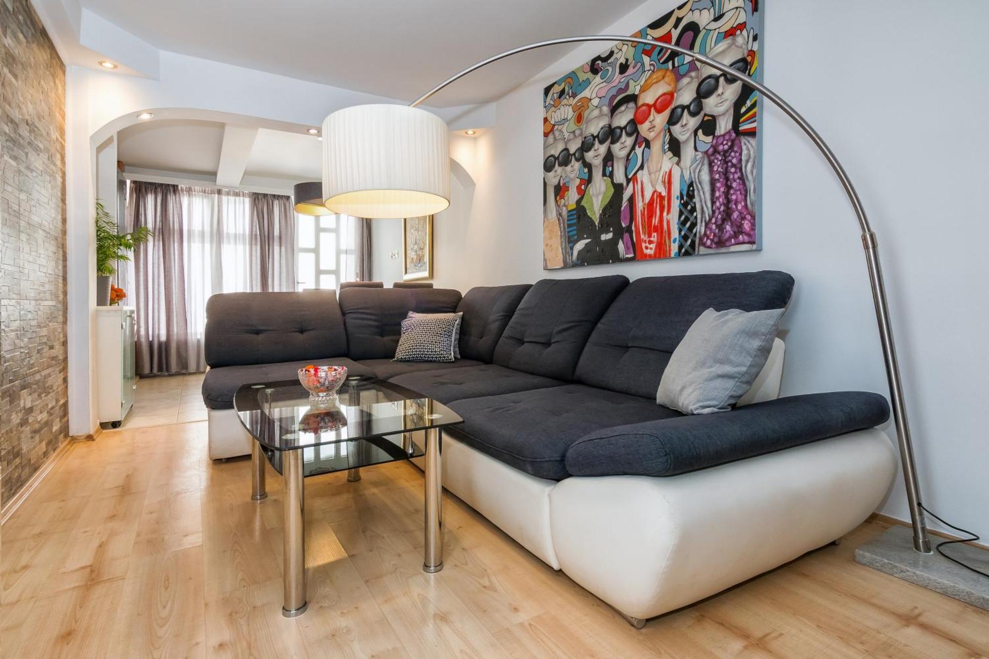 Relaxing 2Bd Apartment, Ground Floor - Walk To Old Town Split Eksteriør bilde