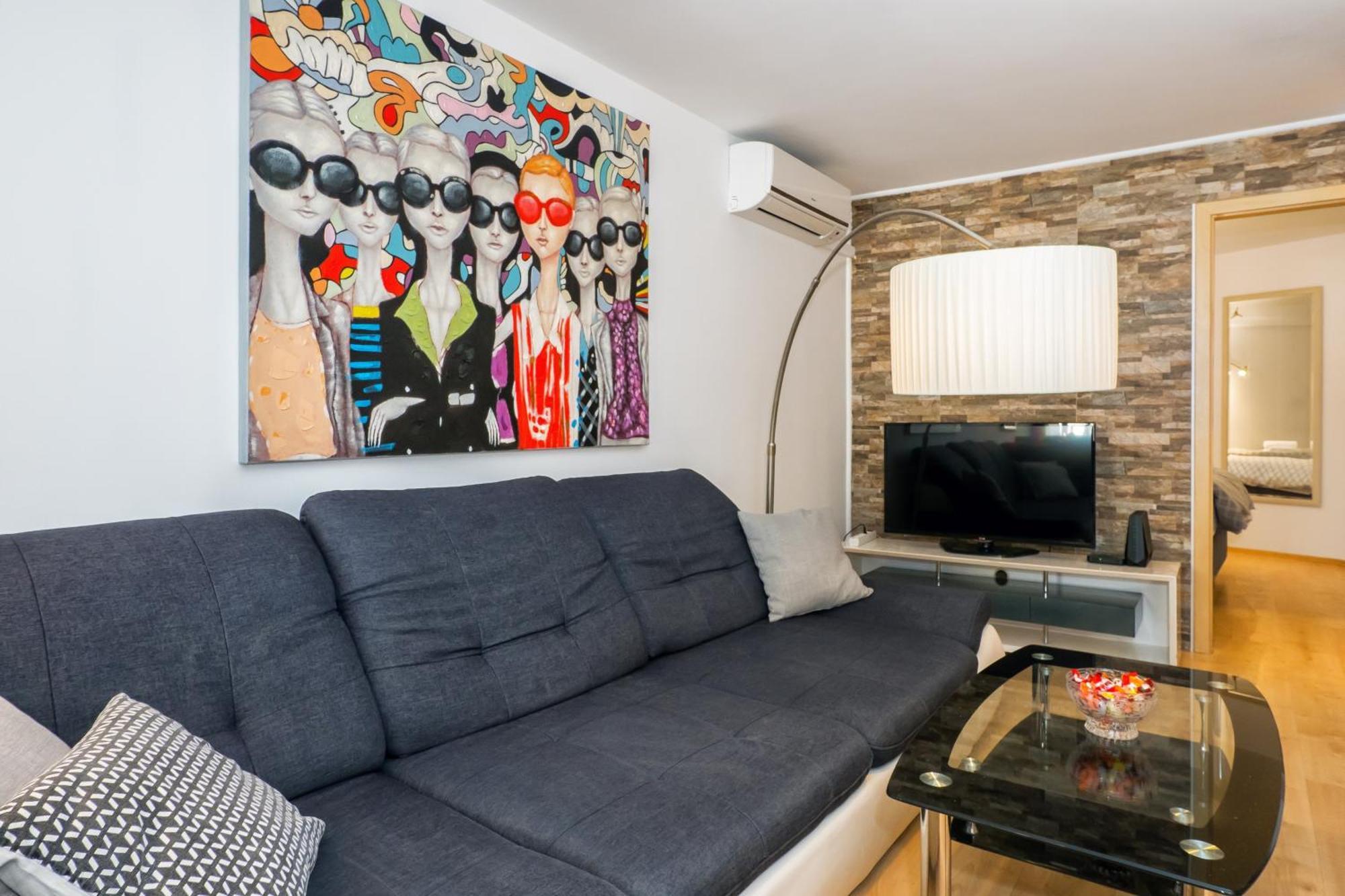 Relaxing 2Bd Apartment, Ground Floor - Walk To Old Town Split Eksteriør bilde