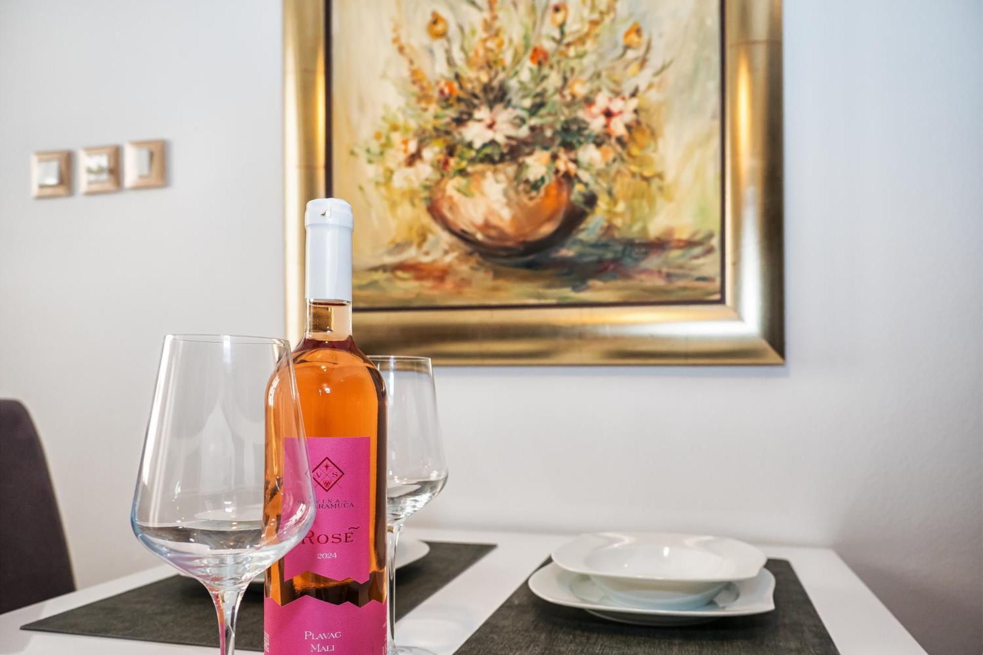 Relaxing 2Bd Apartment, Ground Floor - Walk To Old Town Split Eksteriør bilde